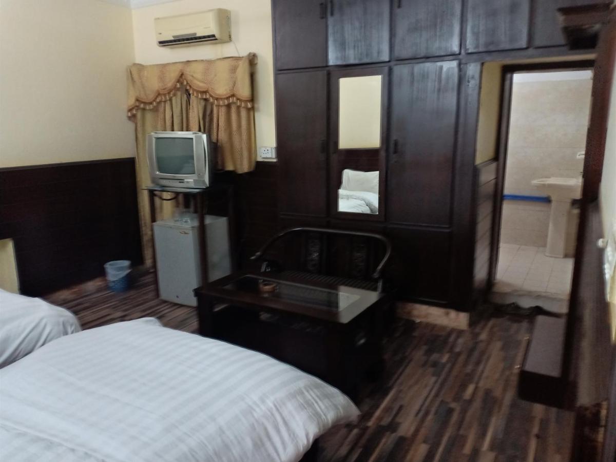 New Islamabad Guest House Exterior photo
